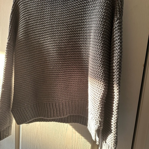 Medium gray Zara knit turtleneck sweater. Excellent condition! - Picture 2 of 4